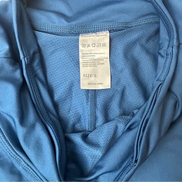 Blue Skater Flowy Skirt with Mesh Under Shorts Size Small - Picture 6 of 6